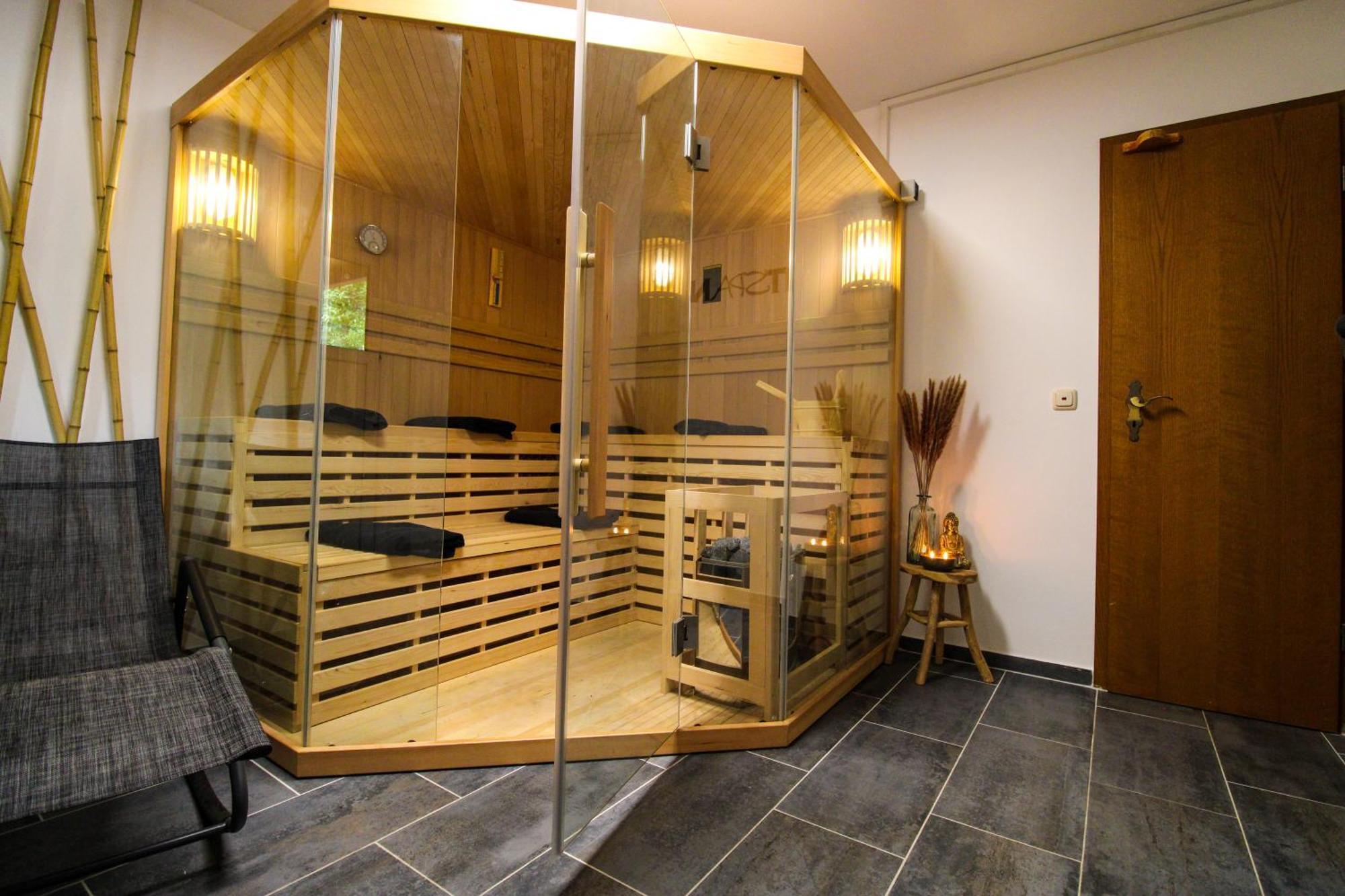 Stilvolle Wellness-Ferienwohnung In Neef Whirlpool, Sauna, Grill, Fitness, Billard & Moselblick Екстер'єр фото