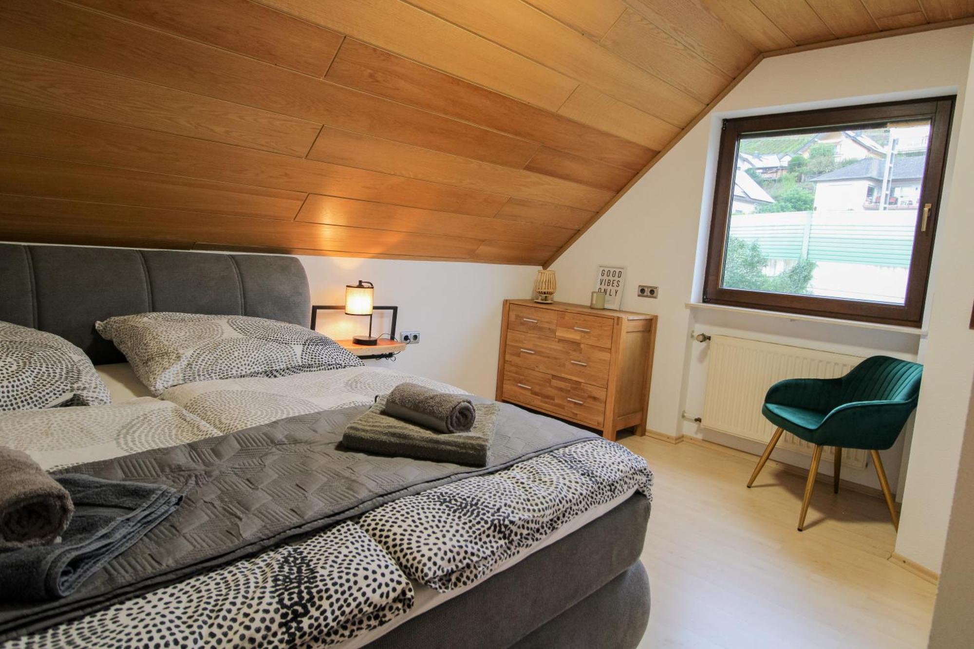 Stilvolle Wellness-Ferienwohnung In Neef Whirlpool, Sauna, Grill, Fitness, Billard & Moselblick Екстер'єр фото